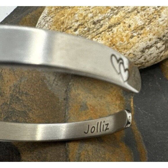 Jewelry Lot of 4 bracelets Alex and Ani Gold Tone USA Flag Charm Costume - Picture 16 of 16